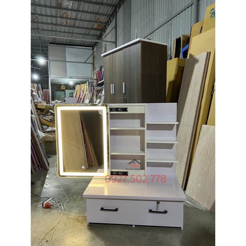 Bàn trang điểm bệt gương lùa cảm ứng ,ngang 80 x cao 1m - FREESHIP 15km HCM, Bình Dương